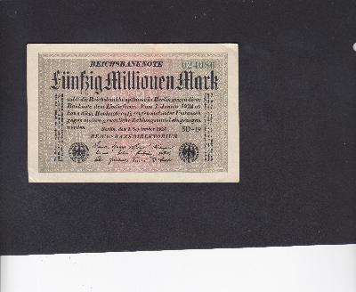 Beschrijving voorzijde: ARMS